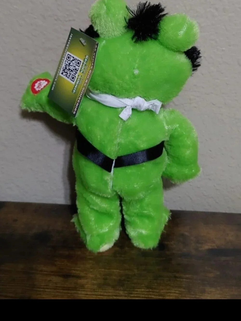 Adorable Las Vegas Rocks Vinnie The Frog Singing Animated Brand New With Tags.